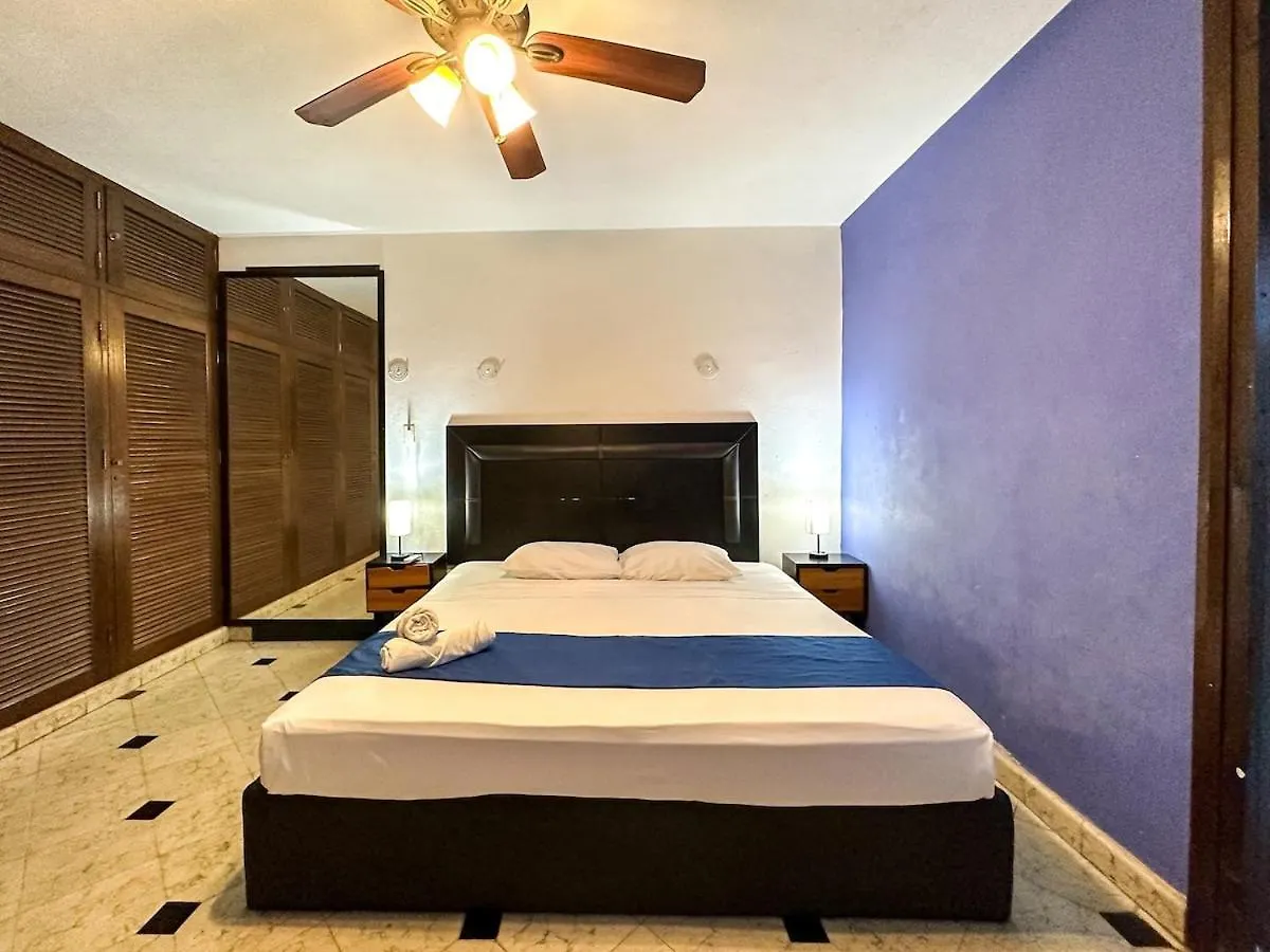 Cozy Loft Georgia Apartment Merida